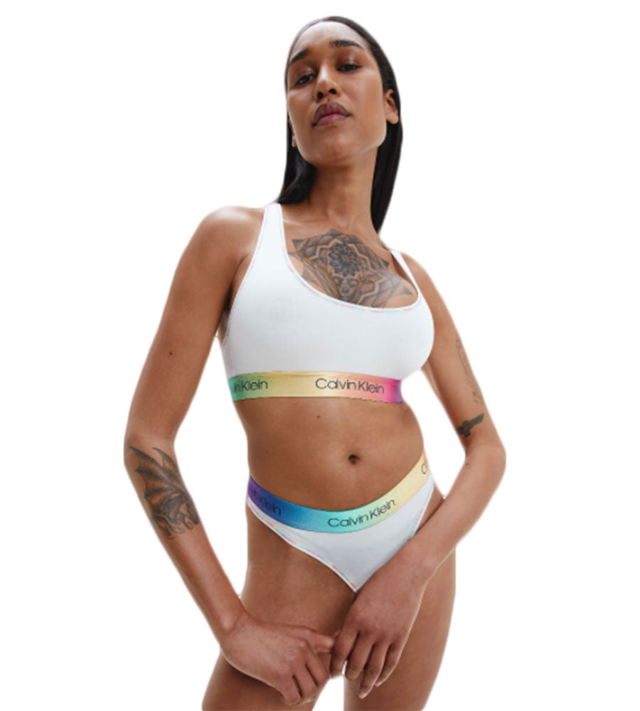 Brassiere