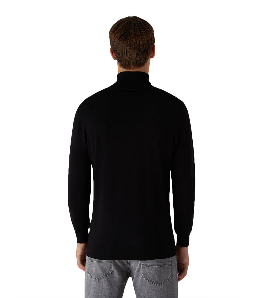 Pullover slim fit collo alto