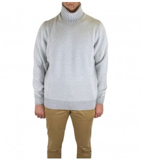 Wool and cashmere turtleneck
