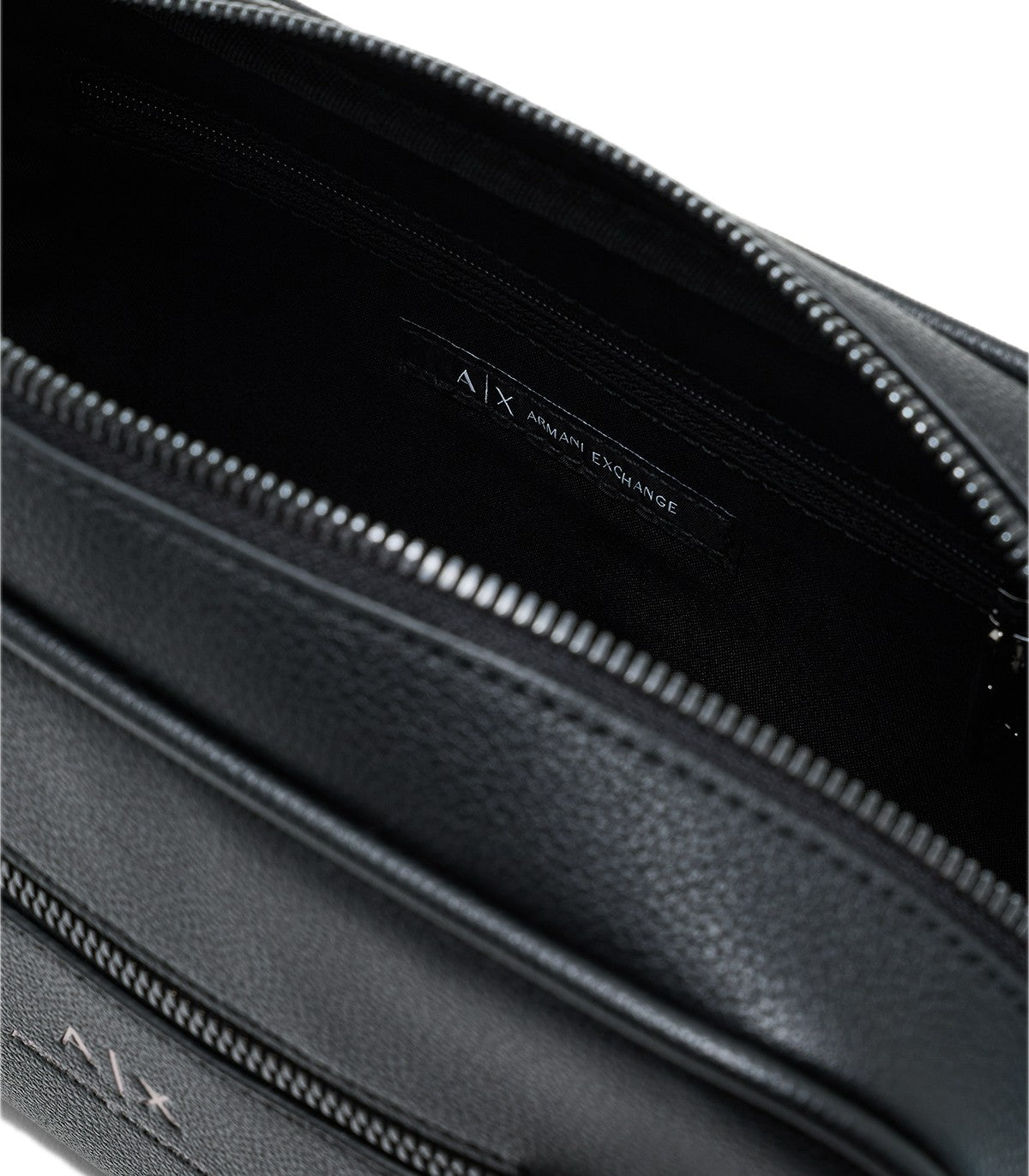 Pochette Armani Exchange